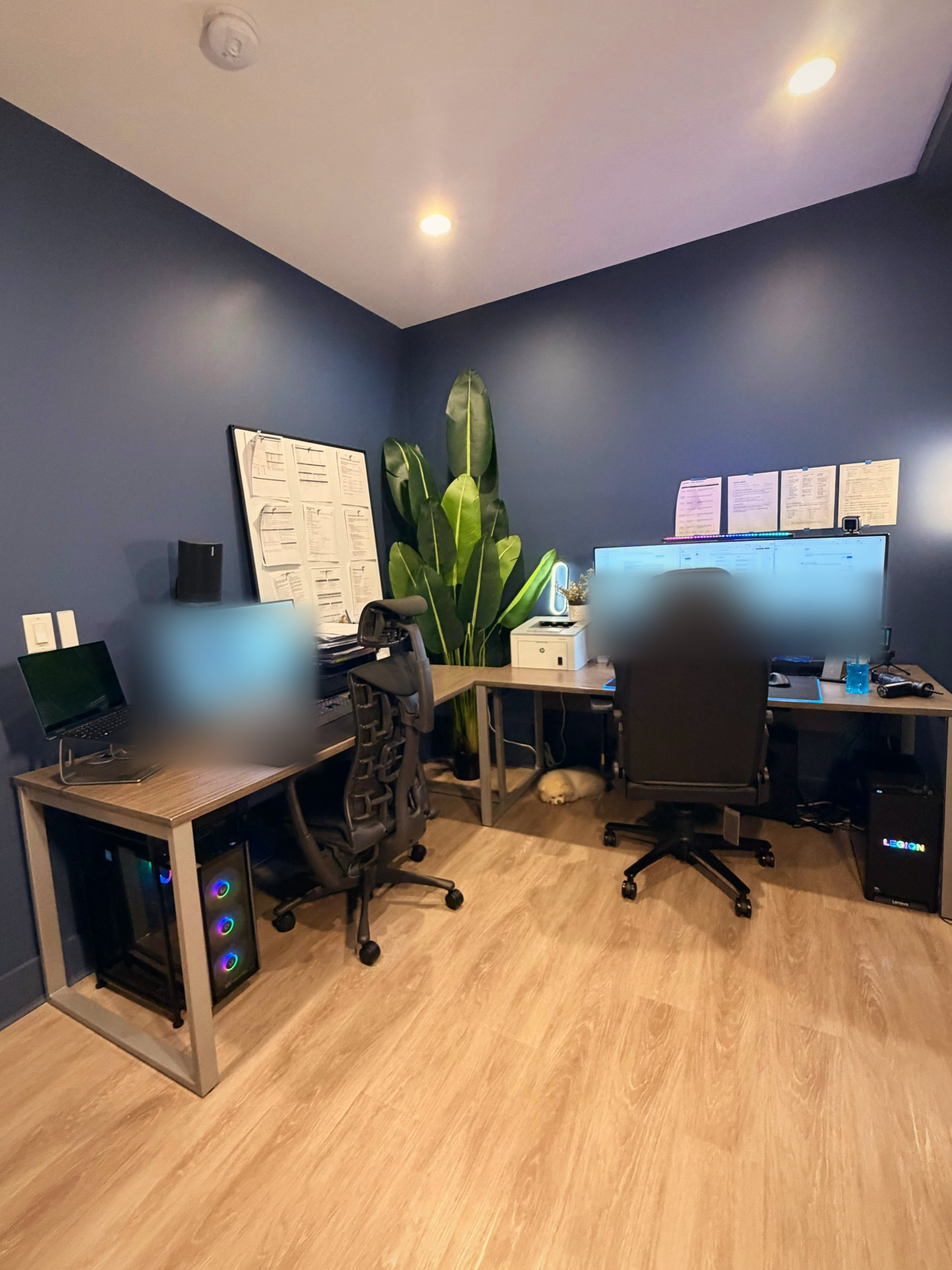 A second wide angle of the same office